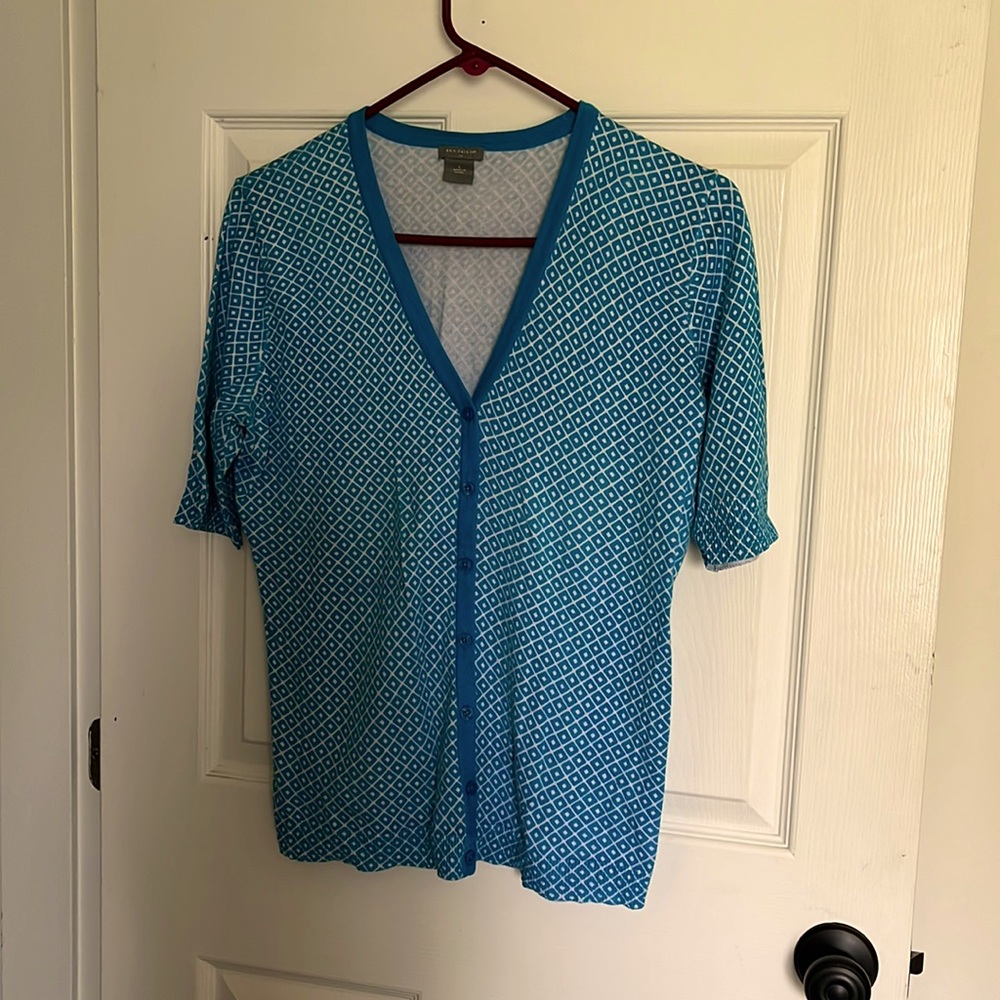 Ann Taylor Short sleeve sweater